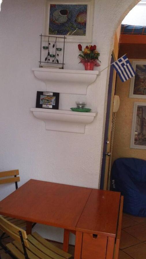 Greek Cottage Playas De ティファナ エクステリア 写真